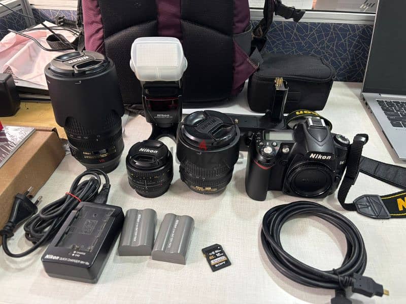 Lots of accessories! NIKON D90 with 3 Lenses 50mm, 18-105mm & 70-300mm 7