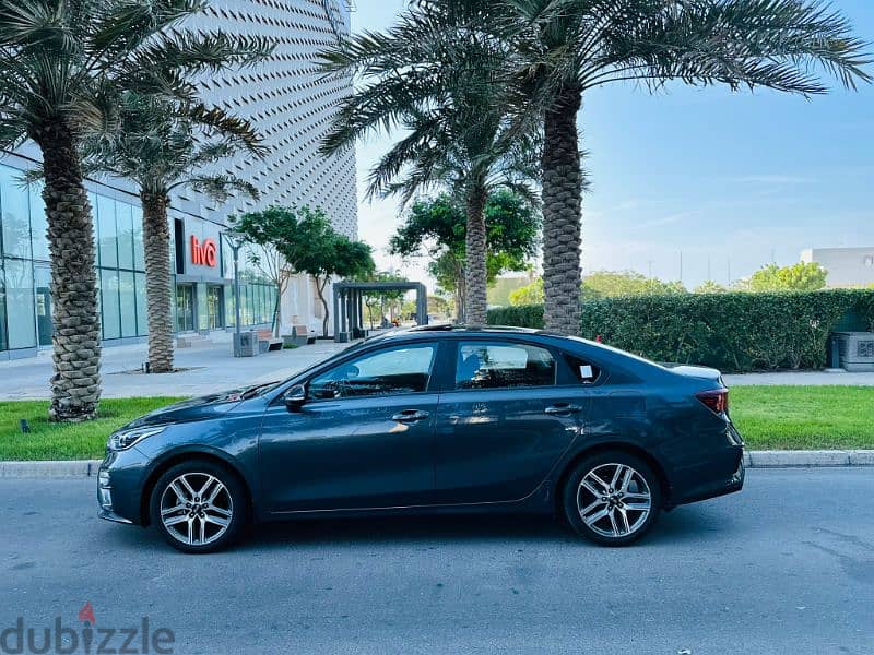 Kia Cerato 2019 Model. Full option model with Sunroof & Alloy Wheels 2