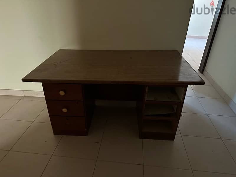 Study table for sale 0