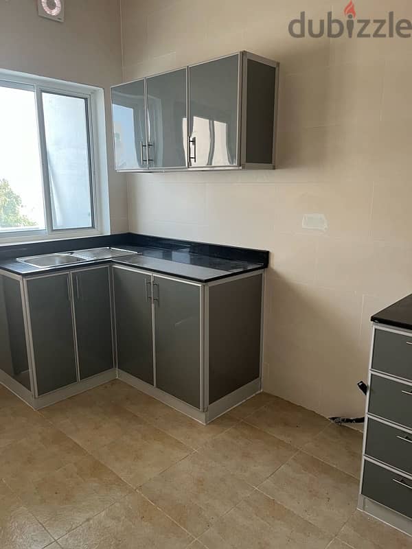 new flats for rent in West Riffa 0