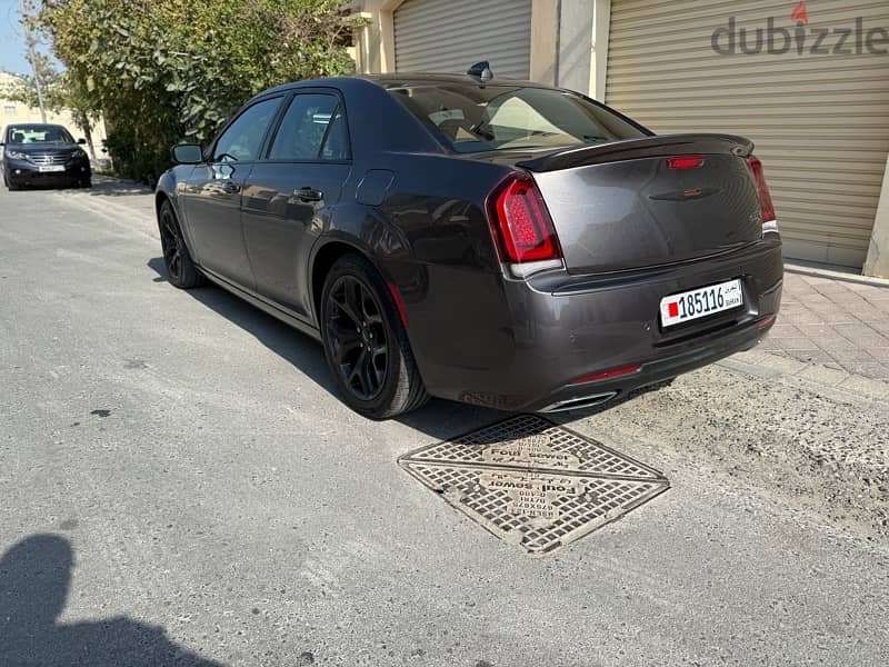 كرايسلر 300S 2022 3