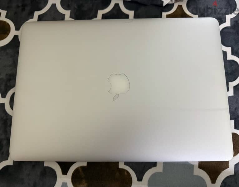 MacBook pro retina 15” i7 processor 2