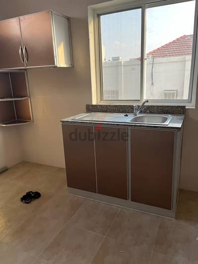 new flat fir rent in rifai in good location