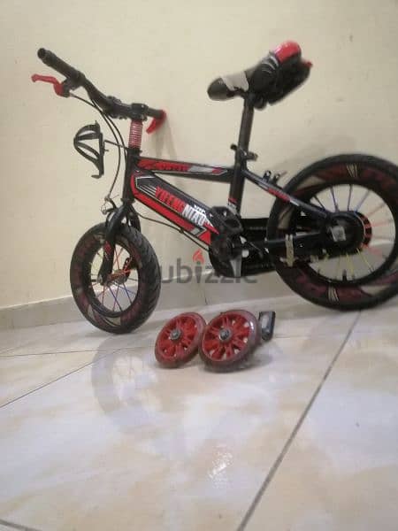 kids cycle for sale with two support tyres 1