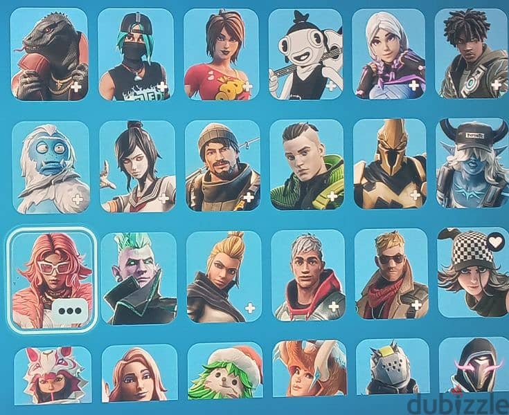 Fortnite Account With 215 Skins and 900 Vbucks 1