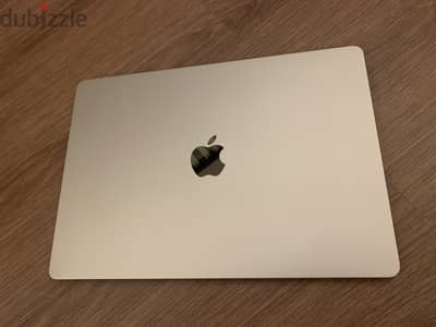 MacBook Air M2 15-inch