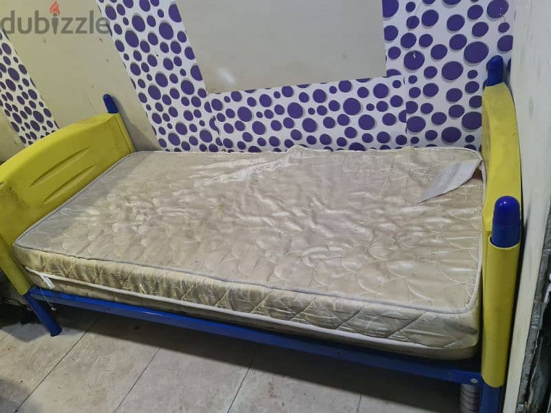 bed for sale 5 bd each 3