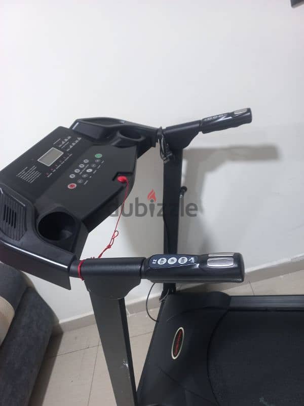 cardio fitness treadmill 2hp 1