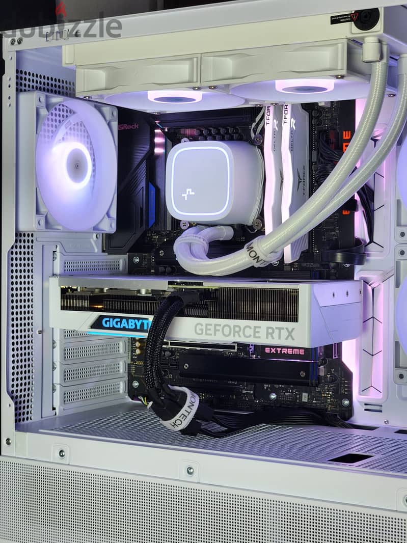 Gaming PC i7-12700KF / RTX4070 Super 1