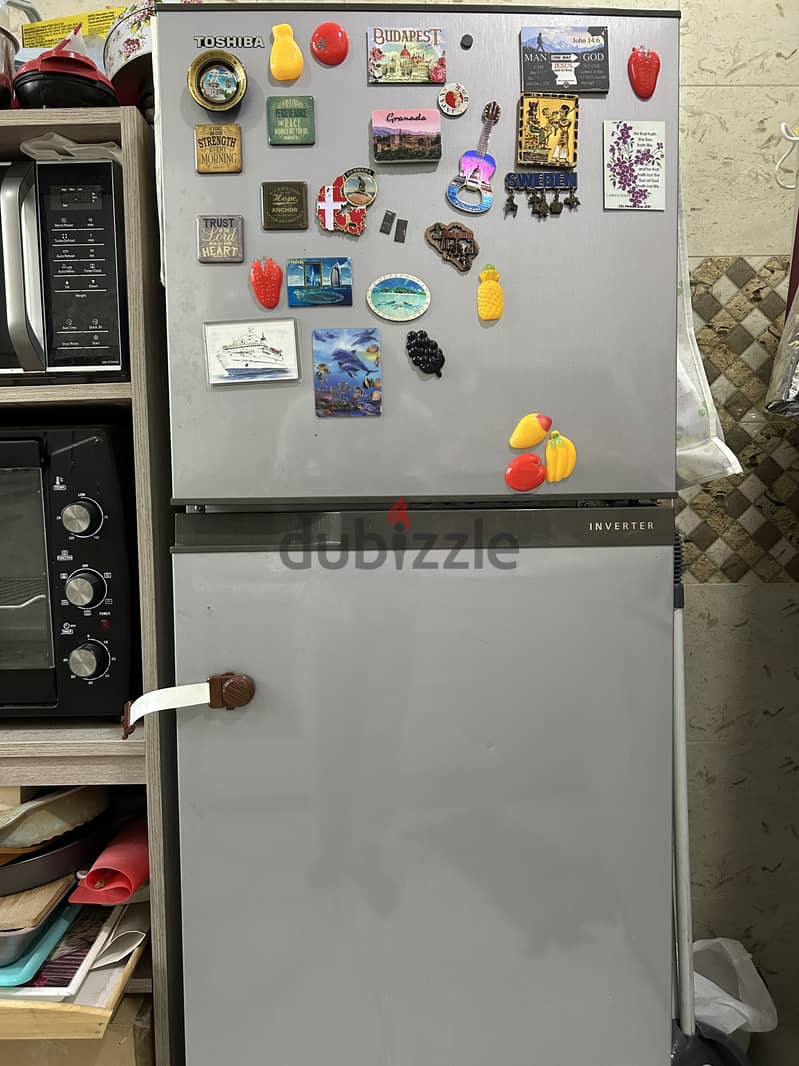 Toshiba GR-A33US Refrigerator for sale 2