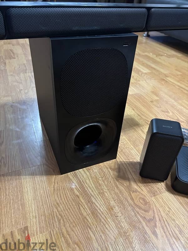 Sony HT-S40R system - used max 10 days 4