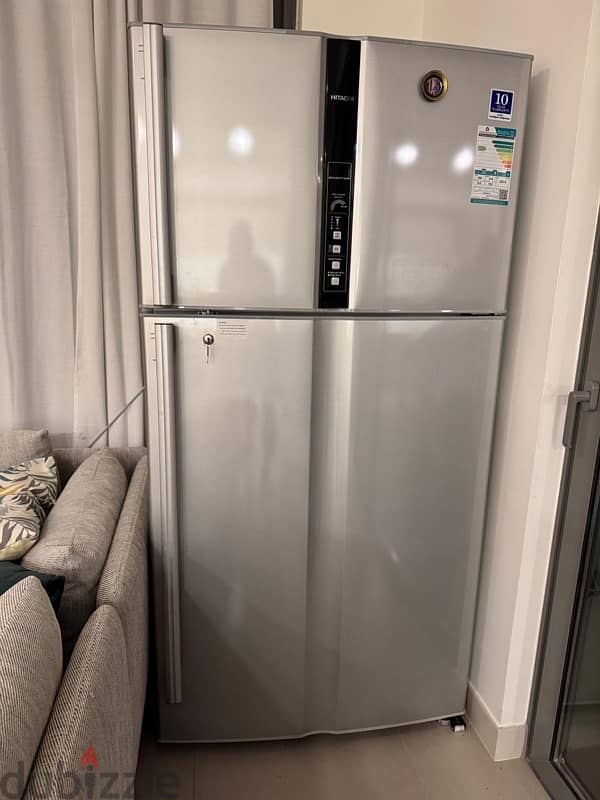 Barely used refrigerator so clean 1