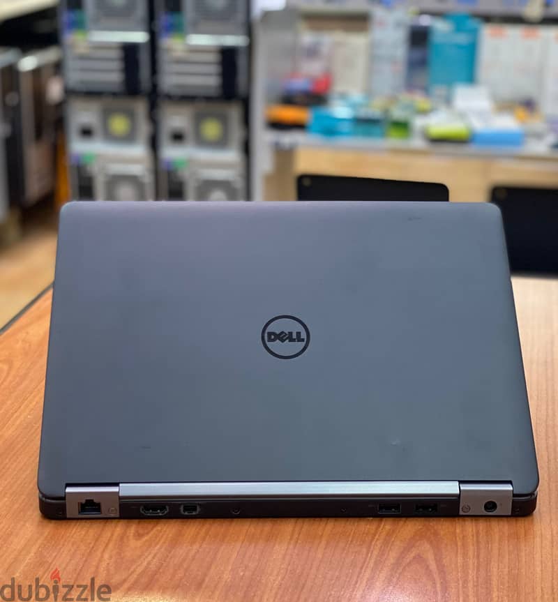 Dell Core i7 6th Generation 8GB RAM 256GB SSD M. 2 12.5"Full HD Display 1