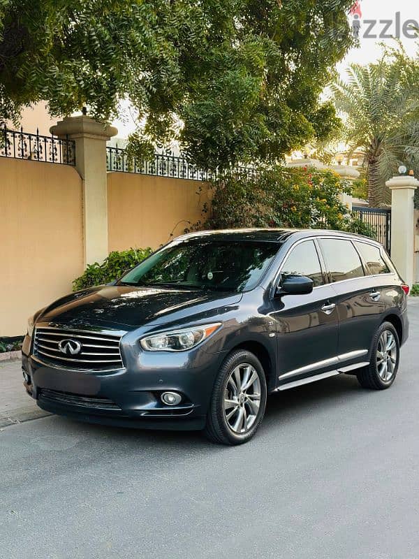 Infiniti QX60 2014 model. 1 year Passing & insurance till December-2025 12