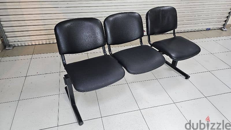 3 seater chair and excellent condition pickup from 1