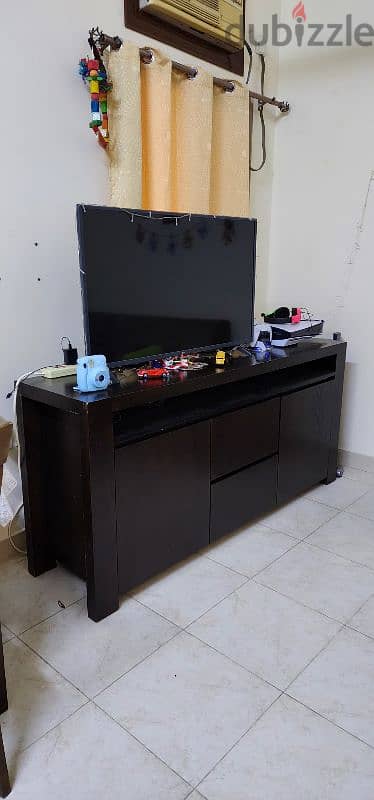 tv unit 2