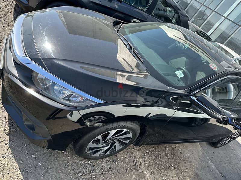 Honda Civic 2018 EX 2.0 9