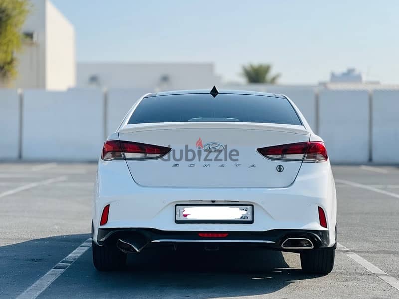 Hyundai Sonata 2018 Model Pannorama sunroof 4