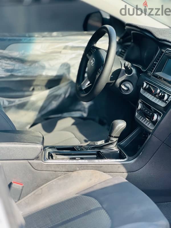 Hyundai Sonata 2018 Model Pannorama sunroof 8