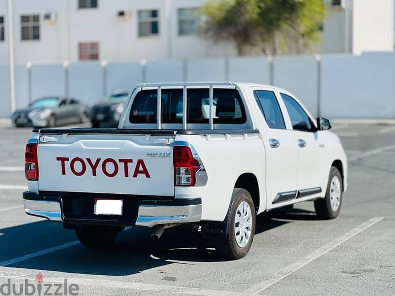 Toyota Hilux 2022 Model zero accident for sale 5