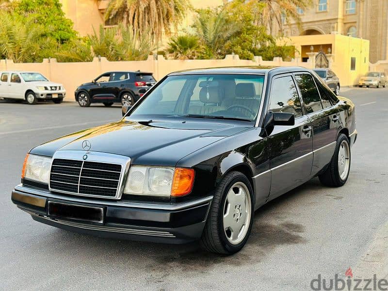 Mercedes-Benz E200 1993 2