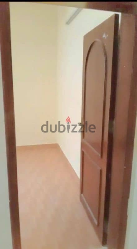 Flat for Rent  BD 90 Without EWA. 4