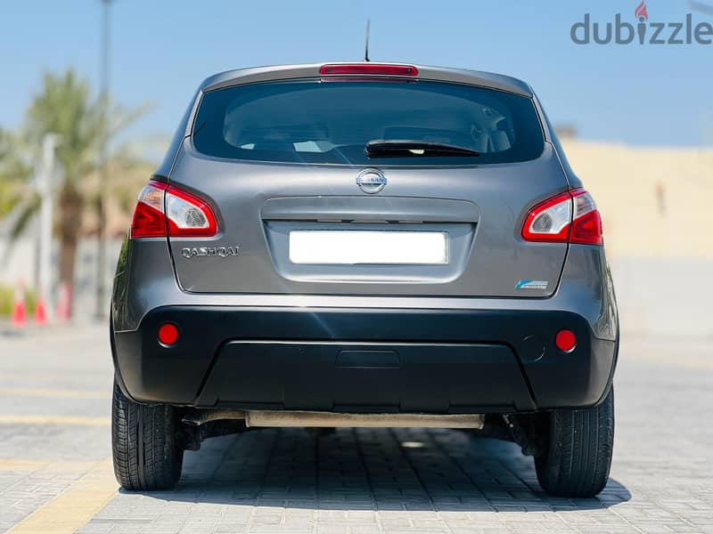 Nissan Qashqai 2013 OLD 4