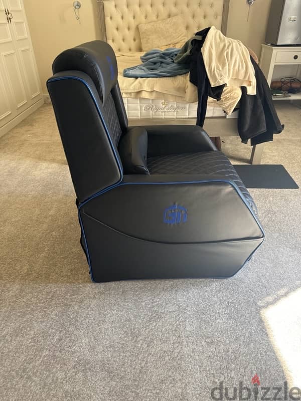 Gamer Recliner Chair Black 1