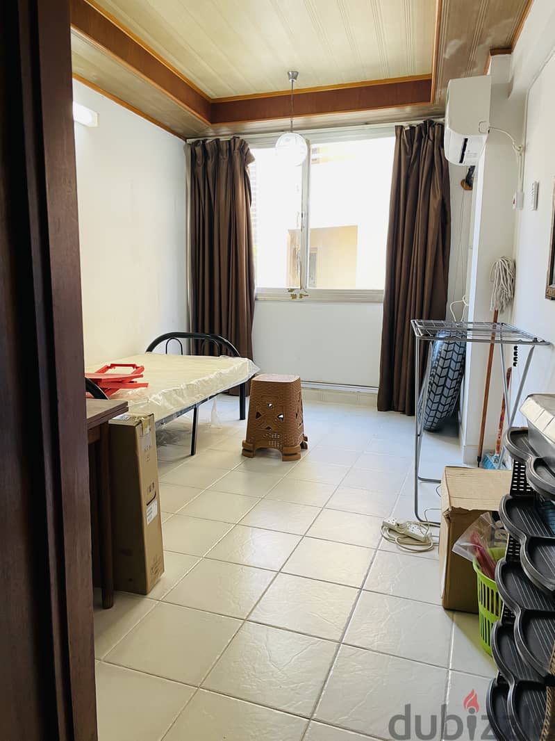 Room for rent near Manama Yateem centre 0