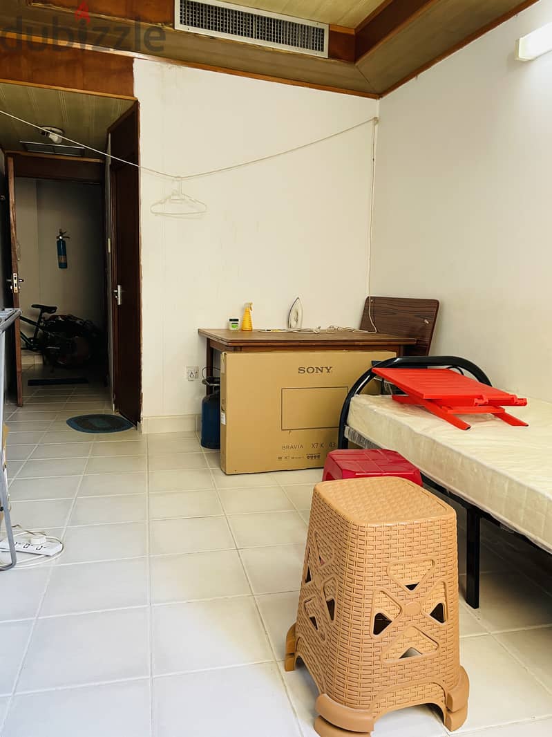 Room for rent near Manama Yateem centre 1