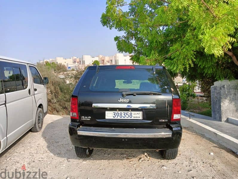 Jeep Grand Cherokee 2010 1