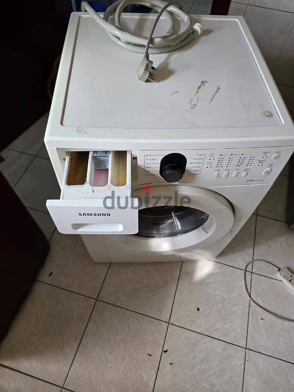 For Sale: Samsung Washing Machine in Excellent Condition - 8 kg 1