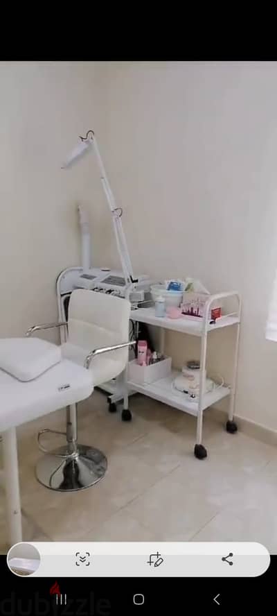 Fully Furnished Beauty Salon For sale