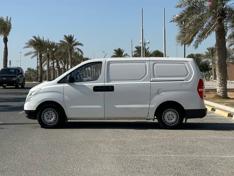 Hyundai H1 2013 0