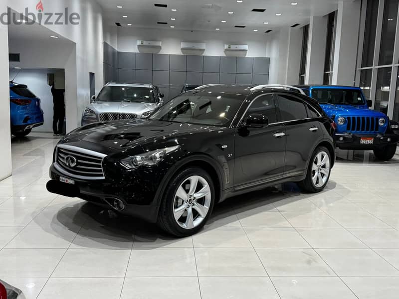 Infiniti QX70 2016 1