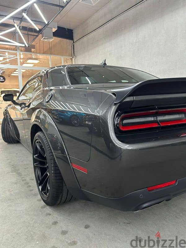 Dodge Challenger 2023 4