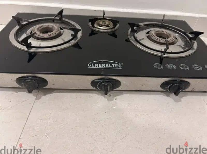 Barely used Stove cooker for sale 1