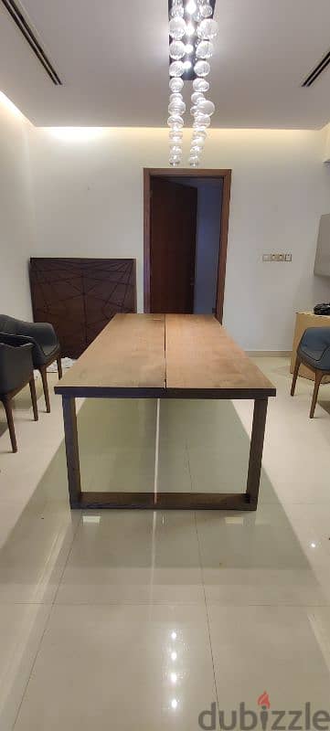 Antique Daning Table Without Chairs