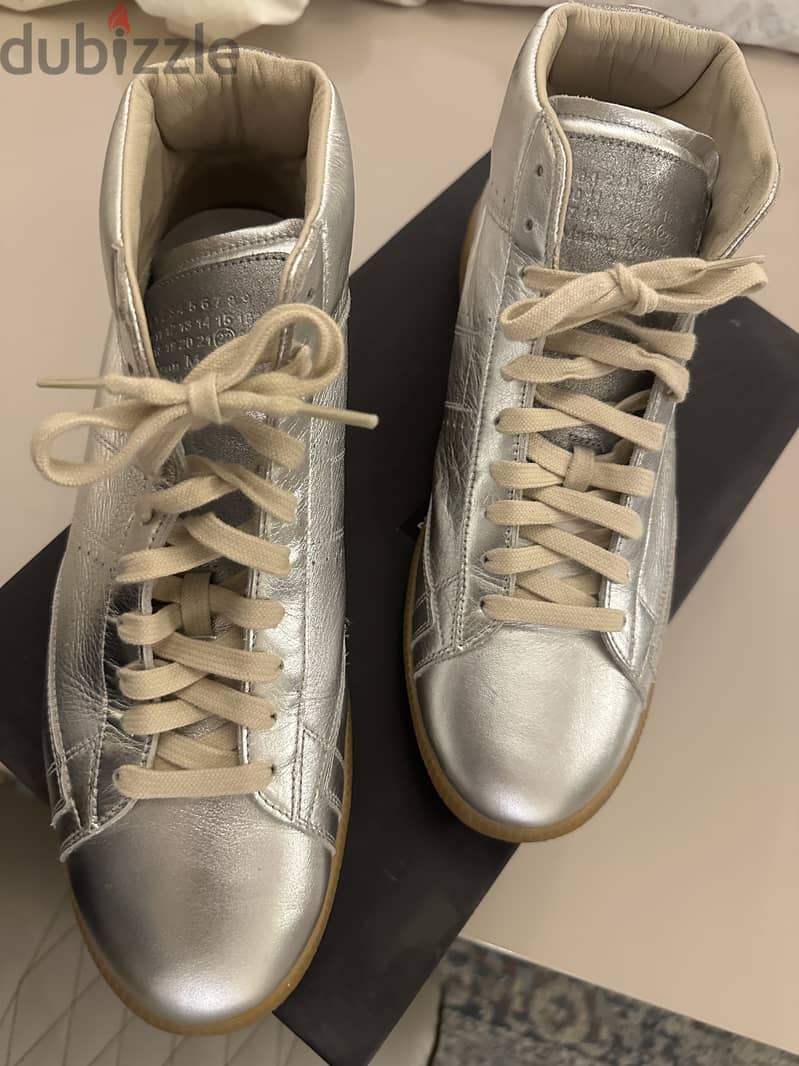 Maison Margiela brand new luxury shoes for men 3