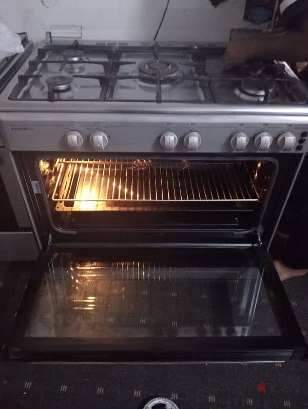 oven for sale good condition good working 1