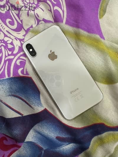 phone x 64 gab only battery  changed  Face ID working display original