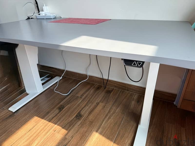 Desk sit/stand grey colour 1