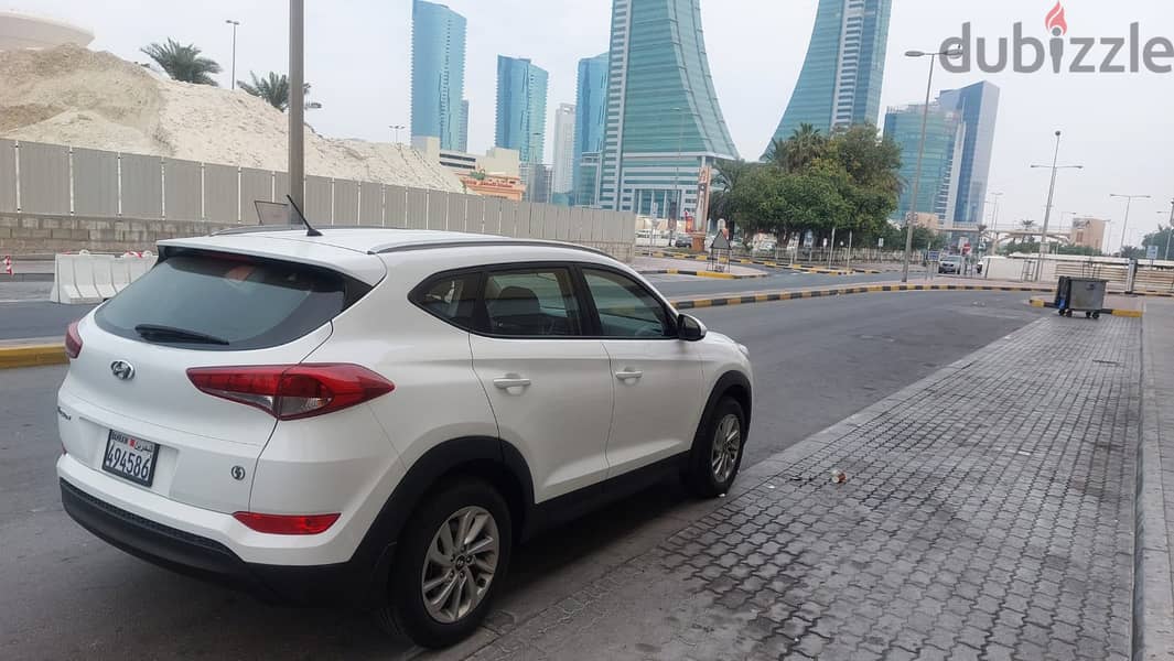 Jeep Hyundai Tucson 2.0 L Full Automattic Well Mantaine Single Ownar 1