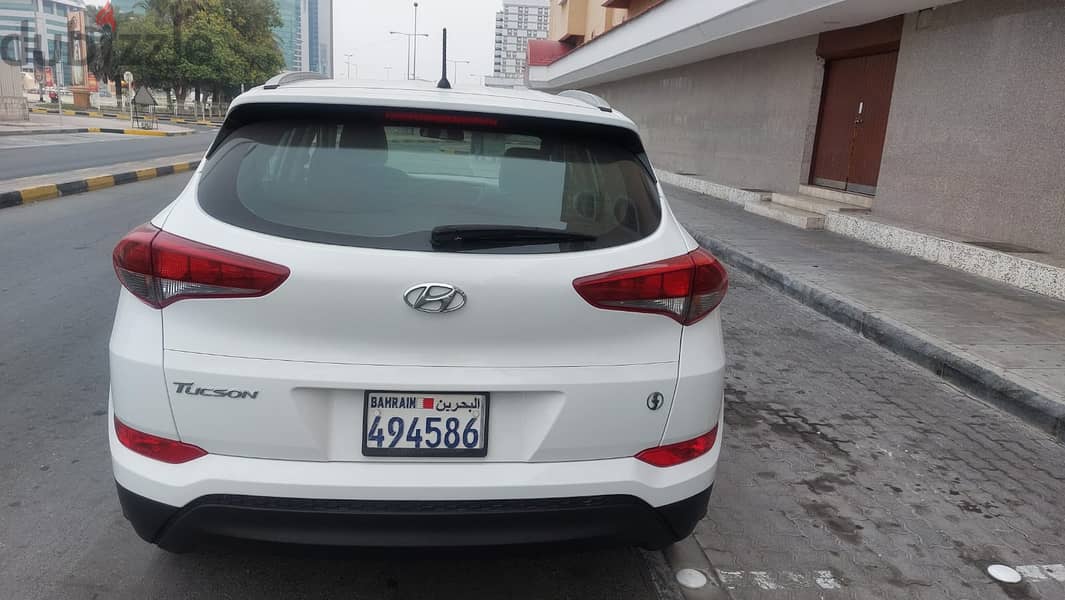 Jeep Hyundai Tucson 2.0 L Full Automattic Well Mantaine Single Ownar 7