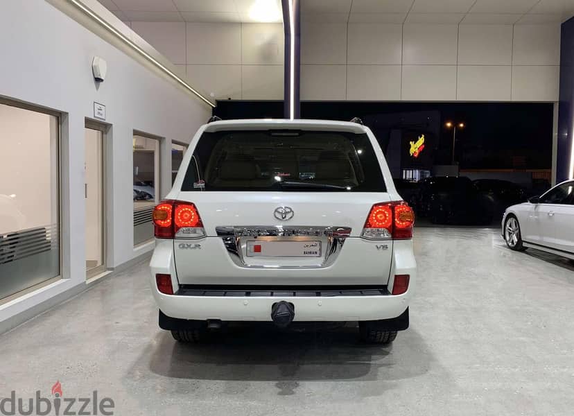 Toyota Land Cruiser GXR V8 (132,000 Kms) 4