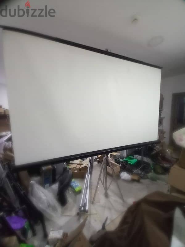 Large Projector Screen with Built-in Stand 0