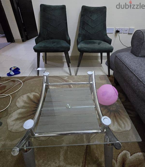 4 Chairs set with glass table and gaming chair 1