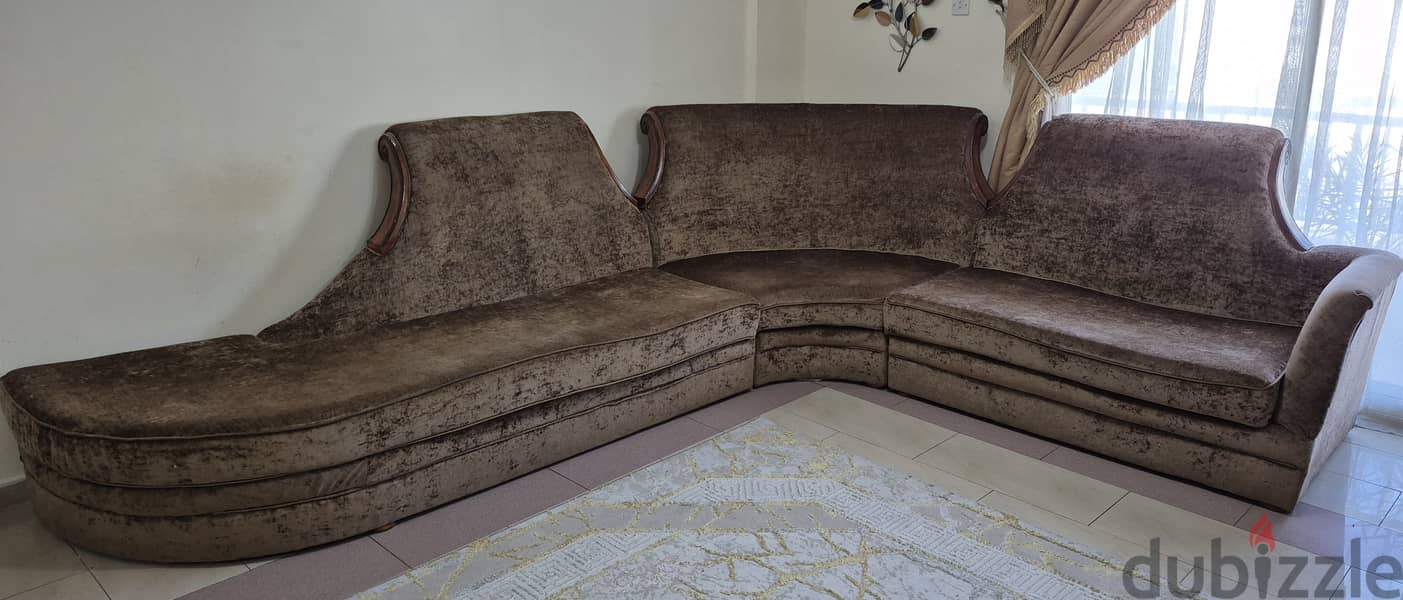 L Shaped Sofa 0