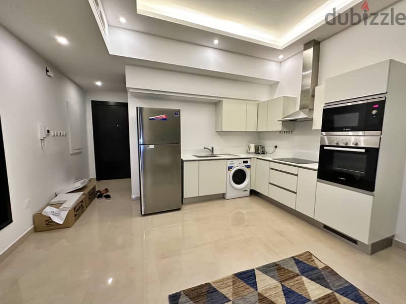 Super High 1 Bed Apartment for Rental in Juffair 5