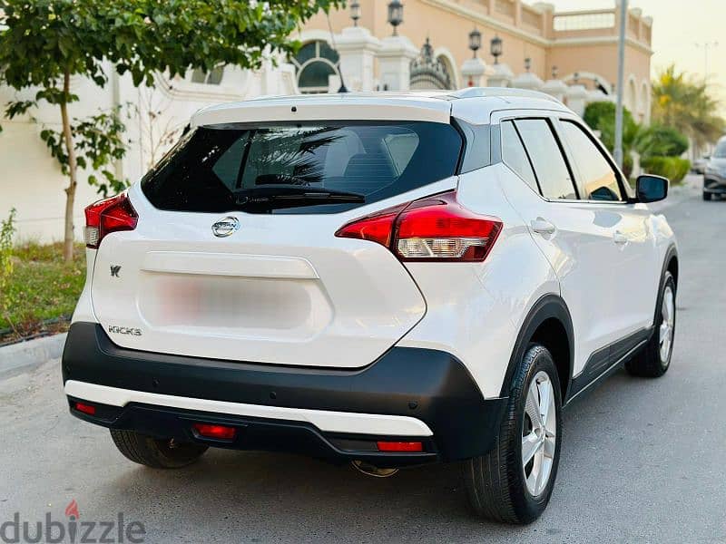 Nissan Kicks 2020 model. Single owner used car in Excellent condition 6